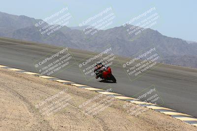 media/Apr-10-2022-SoCal Trackdays (Sun) [[f104b12566]]/Bowl (11am)/